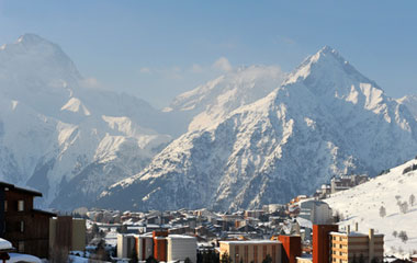 location matériel ski pas cher station Les deux alpes